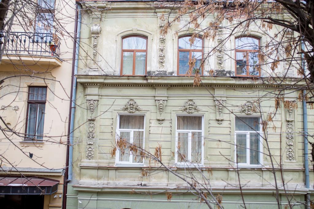 Apartments On Skoryka Str Lviv Eksteriør billede